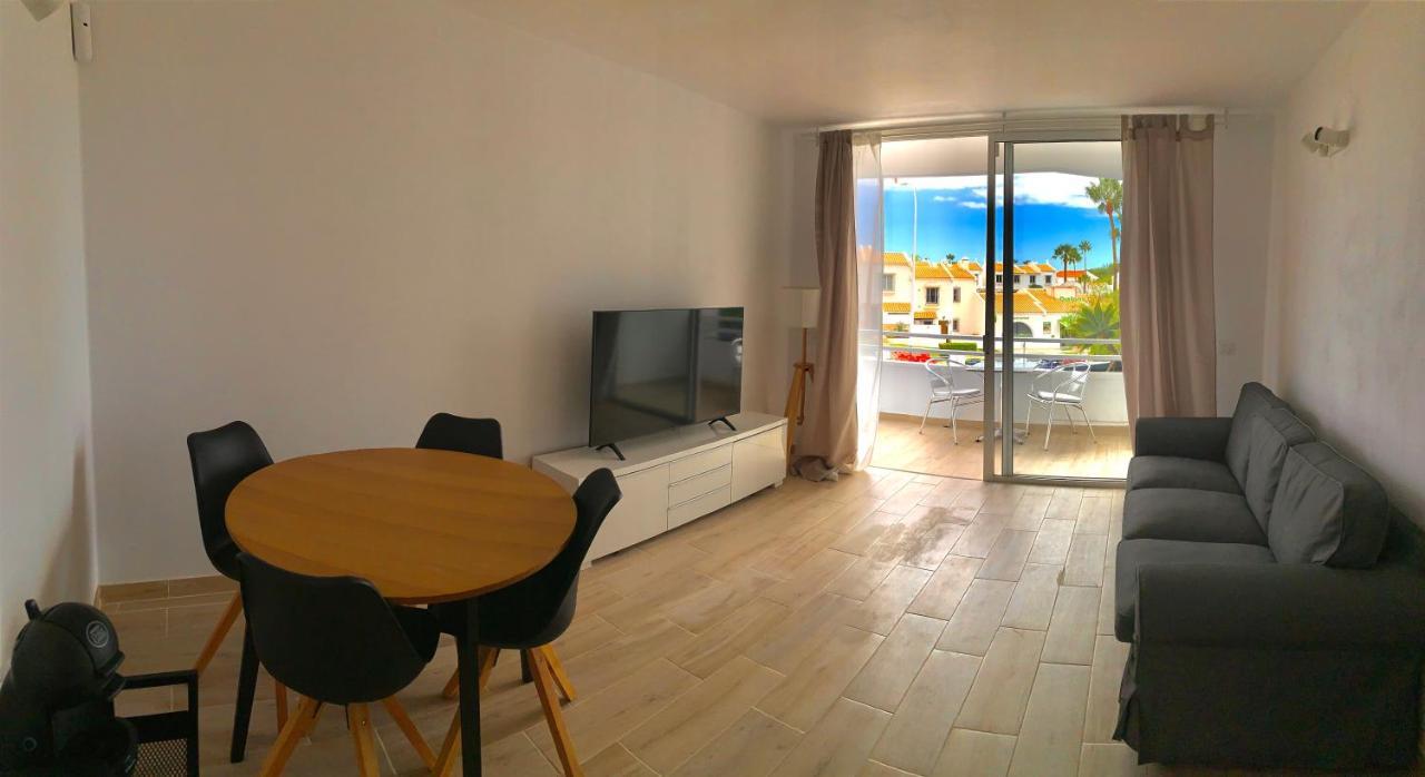 Modern Apartment With Pool In Golf Del Sur サンミゲル・デ・アボナ エクステリア 写真